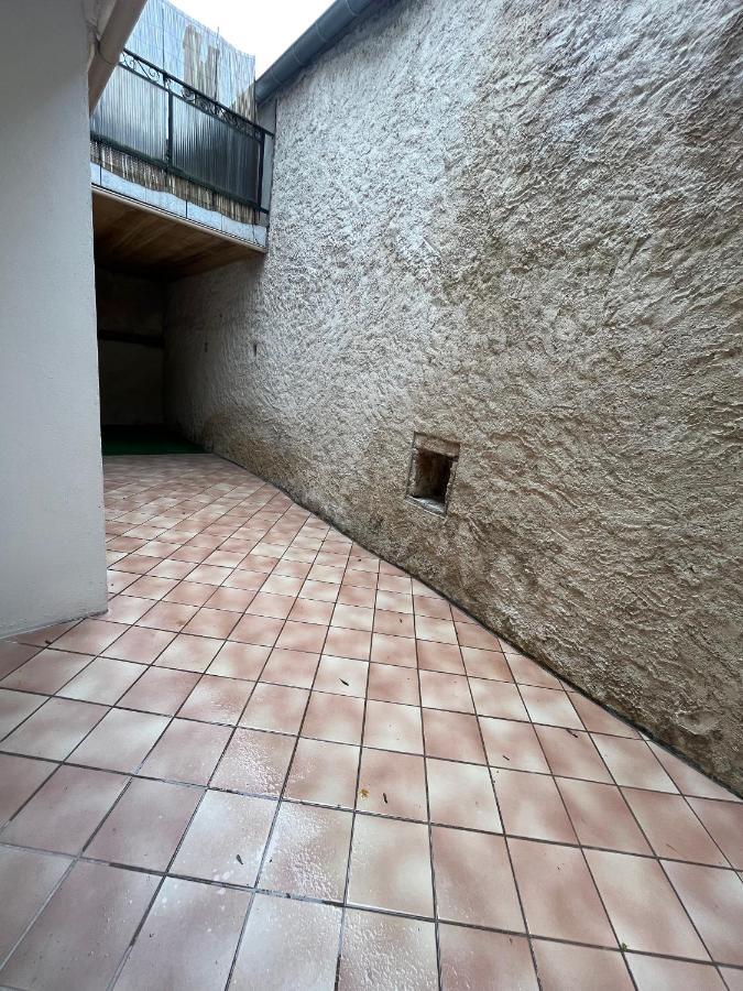 Chez Sam Apartment Langres Exterior foto